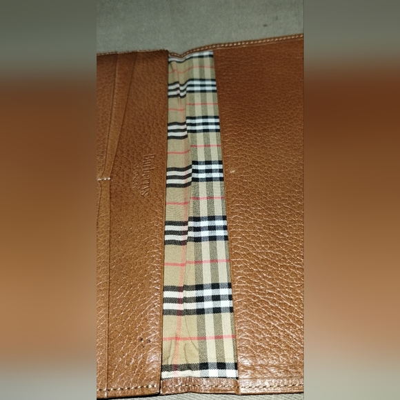 VINTAGE BURBERRYS OF LONDON BI-FOLD LONG SOFT LEATHER WALLET ~ AUTHENTIC ~ NICE! - Picture 10 of 14